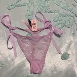 2000s Victoria's Secret Lilac Lace Panty with Ribbon Accents